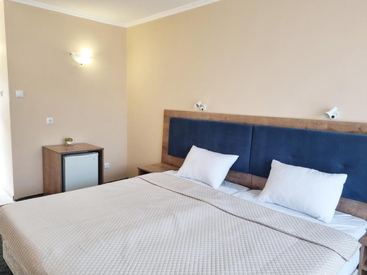Hotel Azurro サニービーチ エクステリア 写真