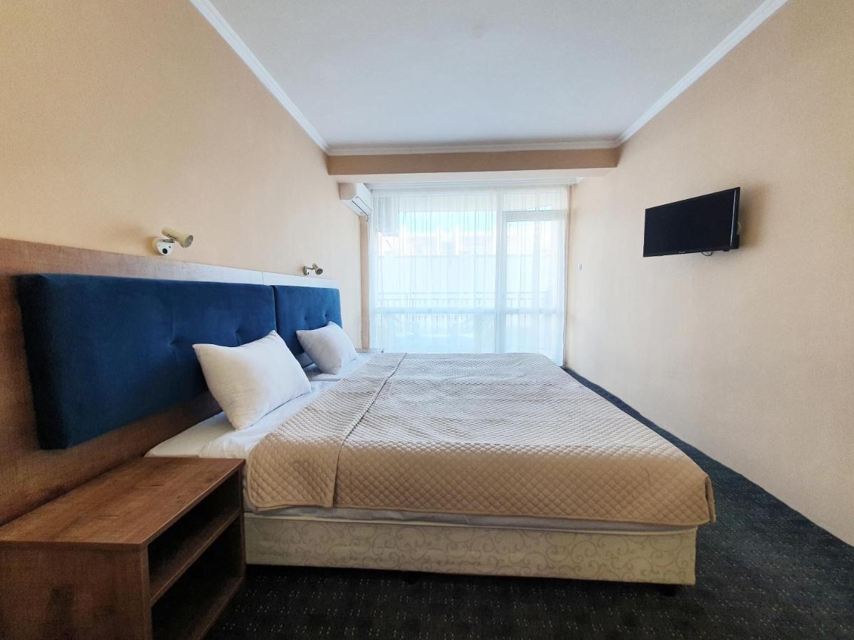 Hotel Azurro サニービーチ エクステリア 写真