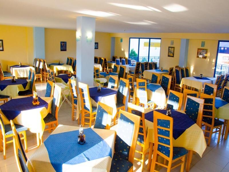 Hotel Azurro サニービーチ エクステリア 写真