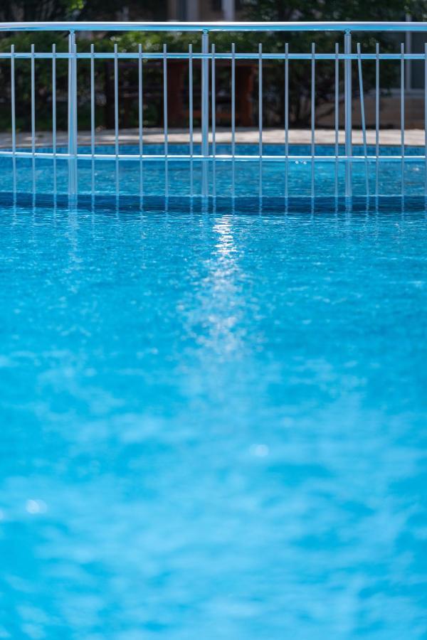 Hotel Azurro サニービーチ エクステリア 写真